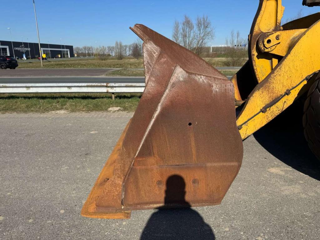 Caterpillar 972M Photo 10