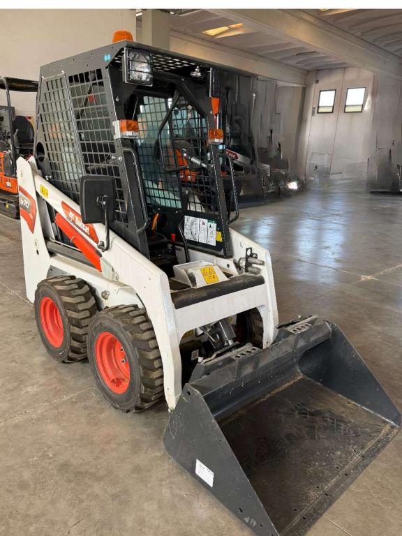 Bobcat S 70 Photo 1