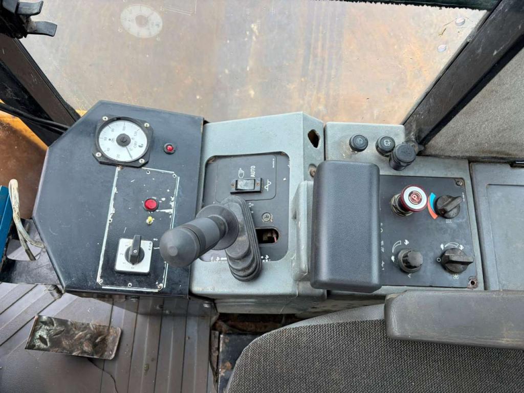 Caterpillar CS563E Photo 20