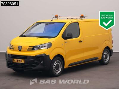 Peugeot Expert 120pk L2H1 Navi Airco Cruise Camera Parkeersensoren Euro6 L2 A/C Cruise control sold by BAS World B.V.