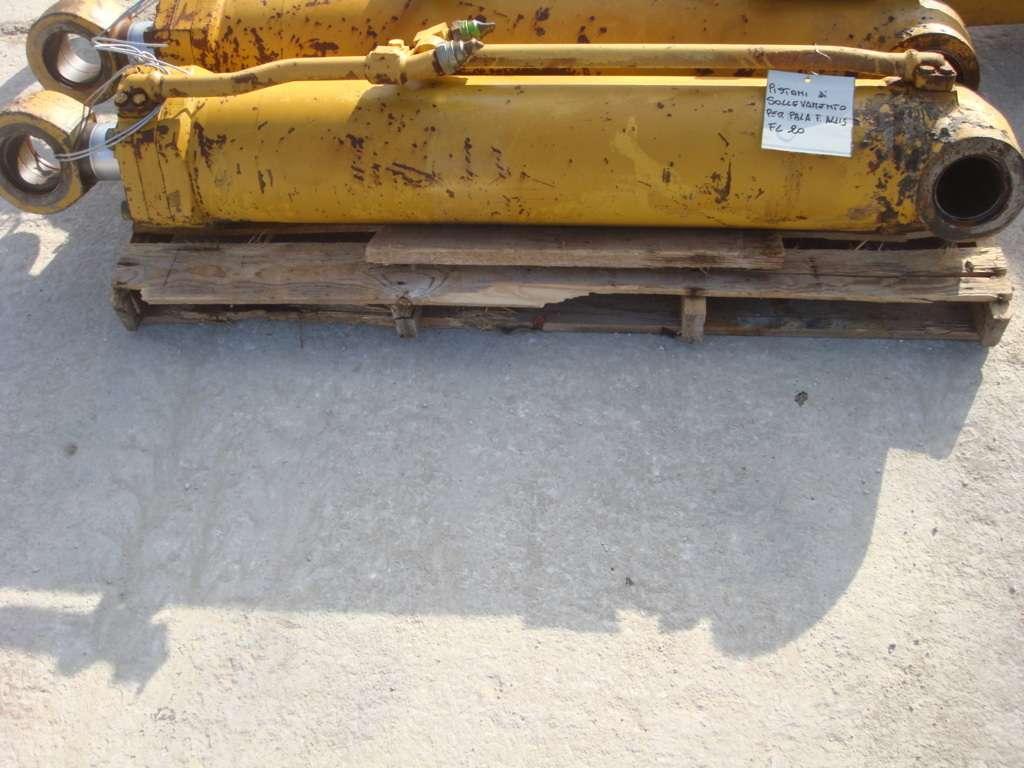 Lifting piston for Fiat Allis FL20 Photo 2