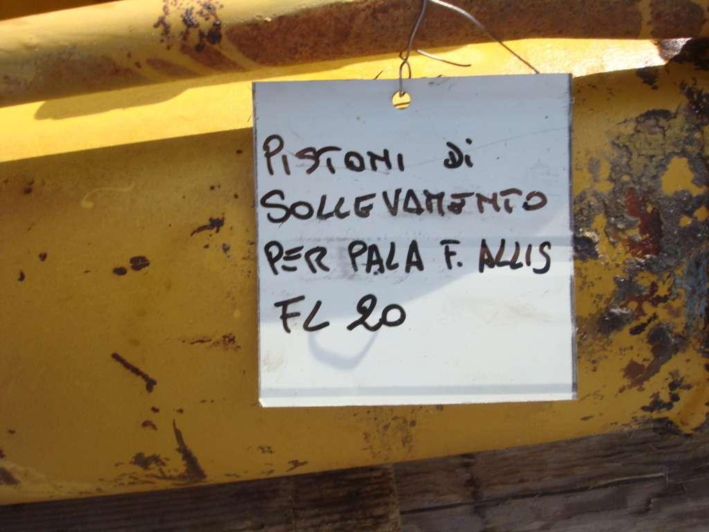Lifting piston for Fiat Allis FL20 Photo 3