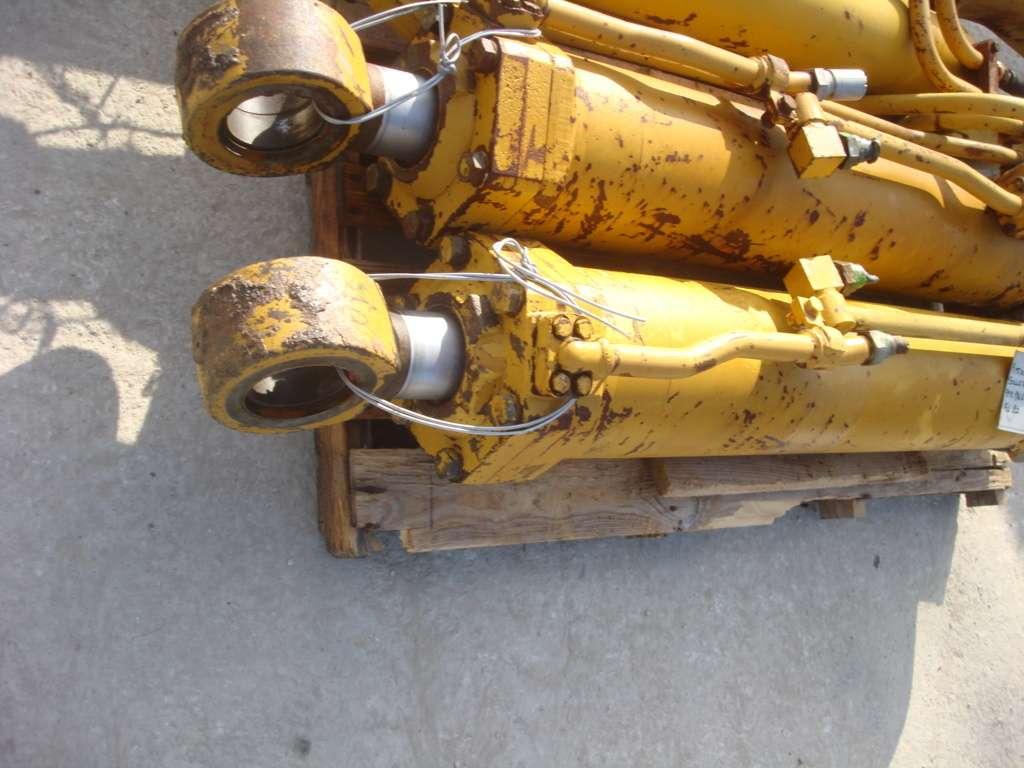 Lifting piston for Fiat Allis FL20 Photo 4
