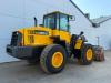 Komatsu WA200PZ-6 - Auto Greasing / Joystick Controls / AC Photo 5 thumbnail