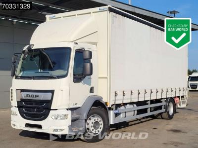 Daf LF 260 4X2 19 tonner 2000kg Ladebordwand Automatic ACC Euro 6 sold by BAS World B.V.