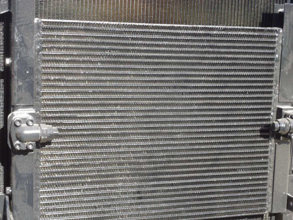 Hydraulic oil cooler for Fiat Hitachi FR220 Photo 1