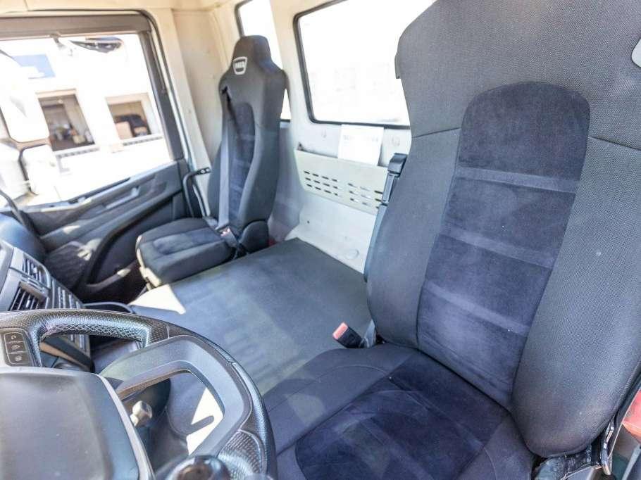 Iveco X-WAY 460 Photo 17