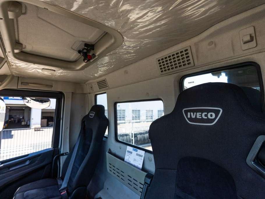 Iveco X-WAY 460 Photo 18