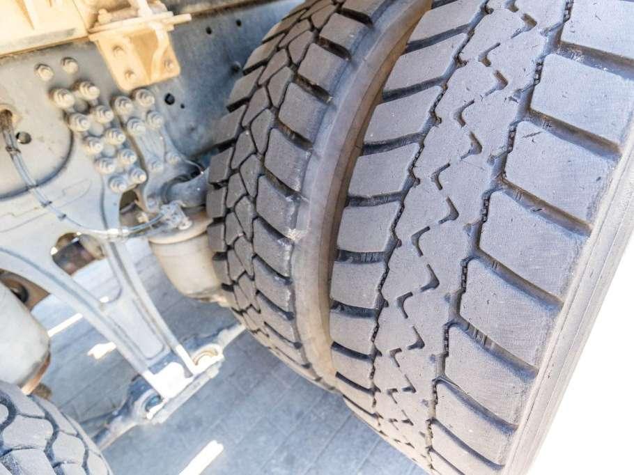 Iveco X-WAY 460 Photo 26