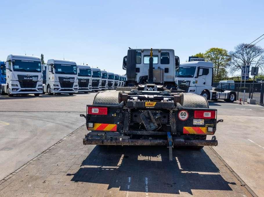 Iveco X-WAY 460 Photo 6