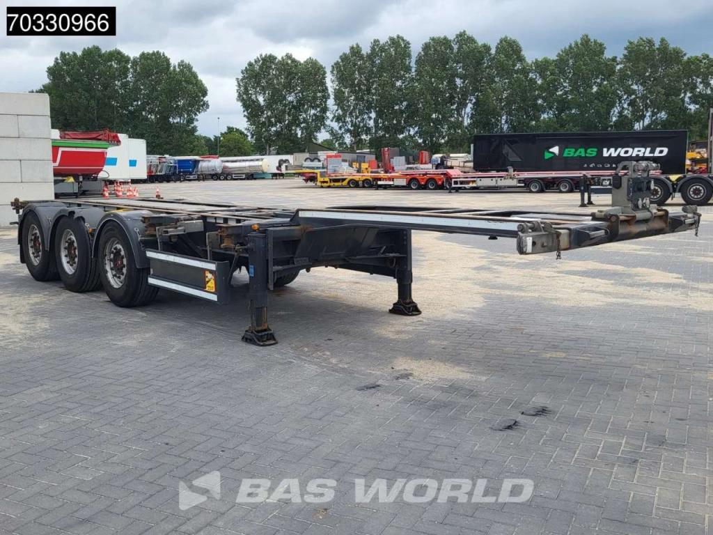 Renders Multi 45ft APK 11/26  Lift Axle Photo 3