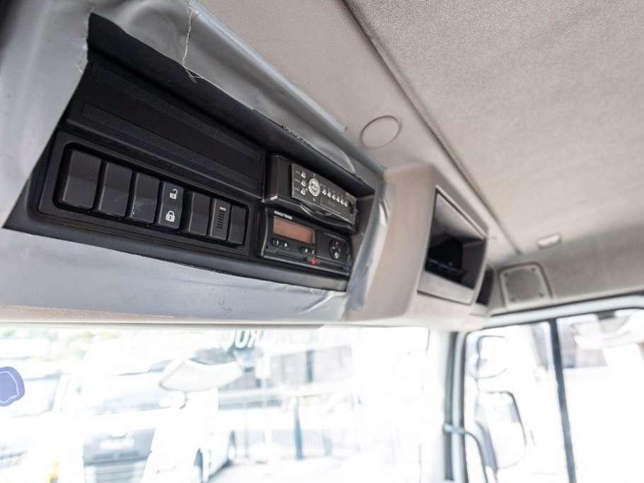 Renault D16.240 DXI Photo 12