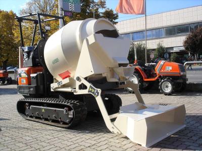 Cormidi C200 ACW con BOTTE IMPASTATRICE 1.000 Litri - BETONIERA GIREVOLE 180 Gradi sold by Giordano Srl