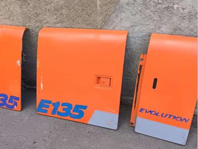 Hood and body panel for Fiat Kobelco E 135 Photo 1
