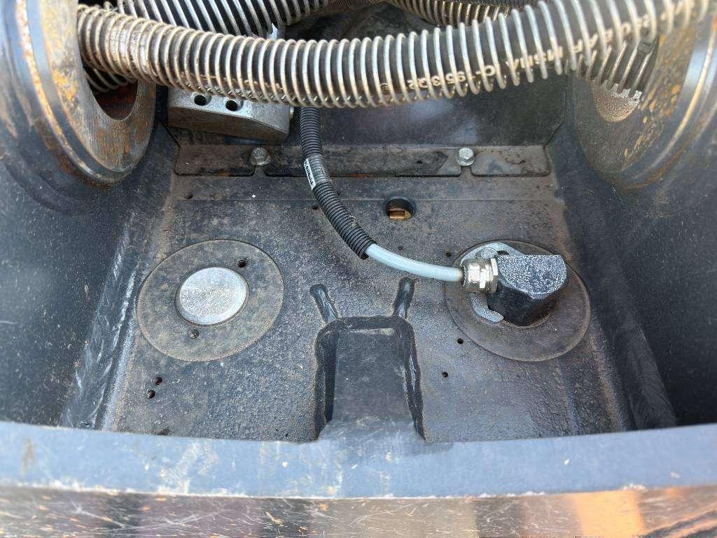 OilQuick OQ70/55 - ZX210 / ZX220 / ZX225 - DEMO Photo 12