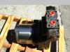 Track motor for Caterpillar 345 B / 345 BLME Photo 1 thumbnail