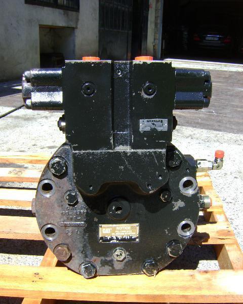 Track motor for Caterpillar 345 B / 345 BLME Photo 4