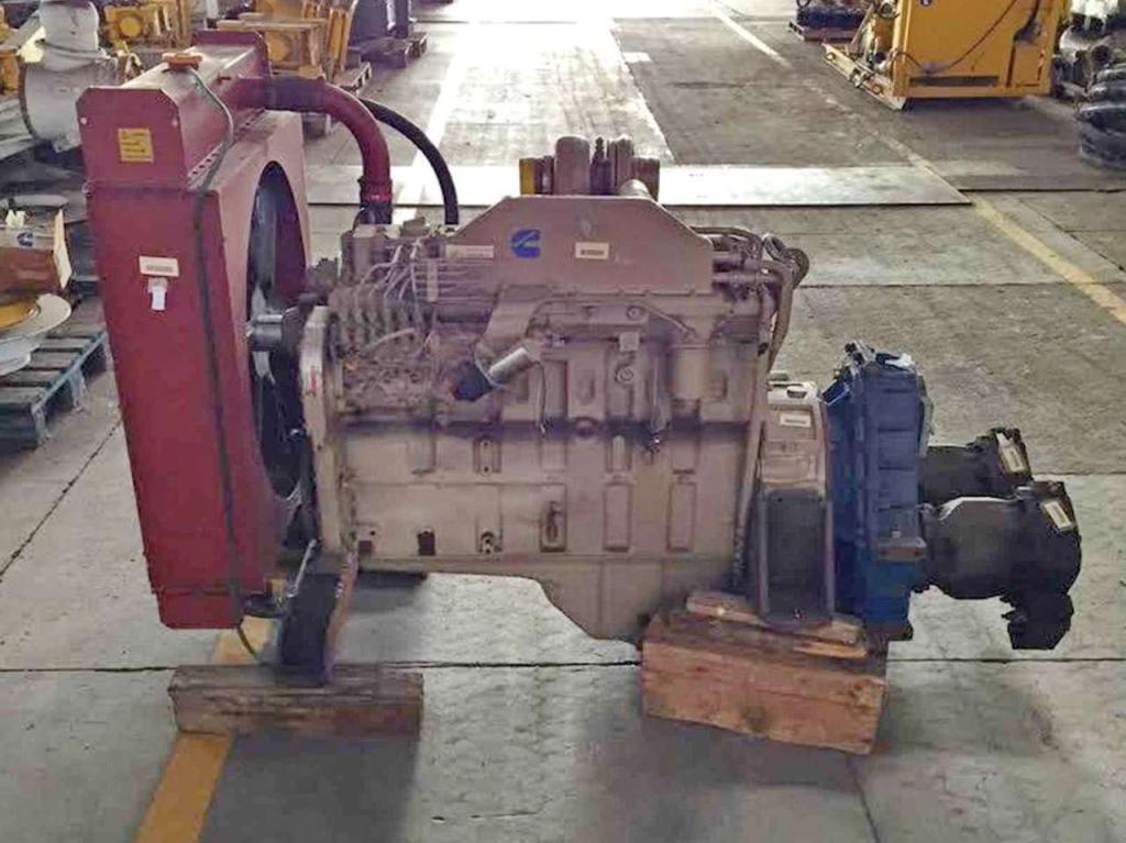Cummins 6CTA Photo 6