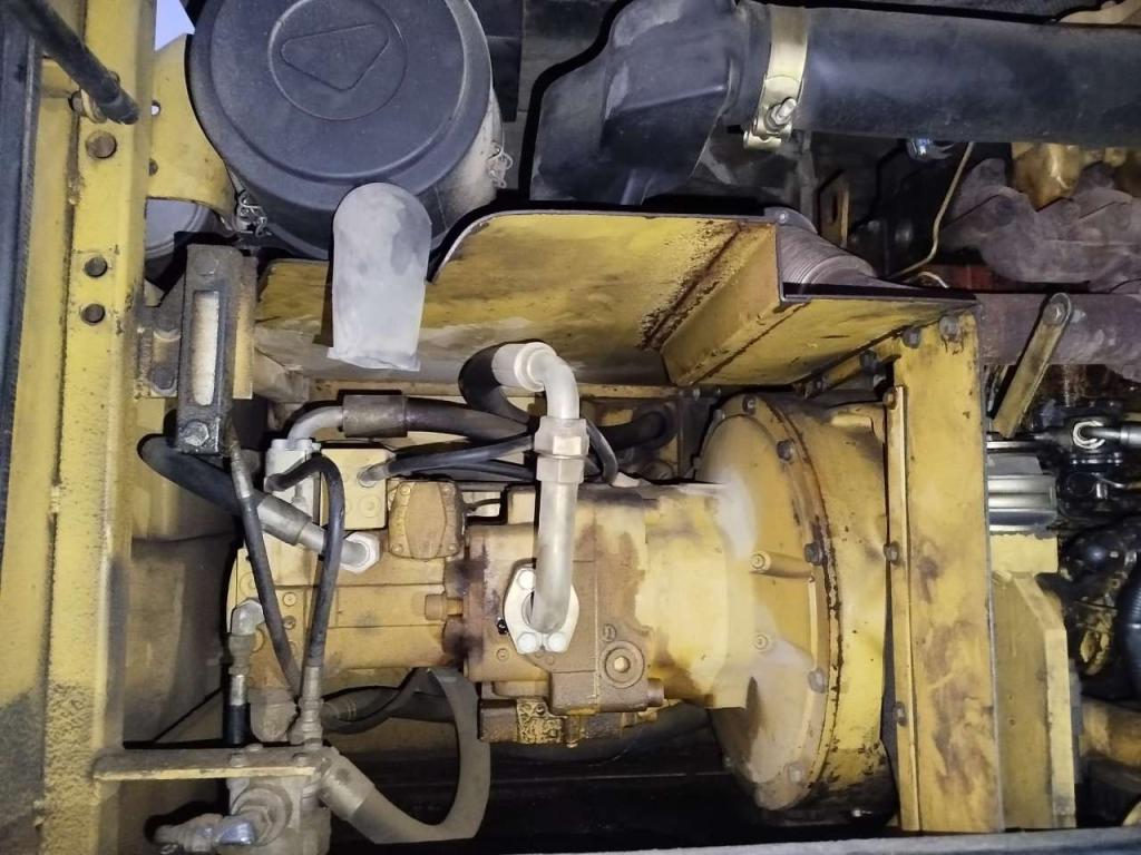 Caterpillar M315 Photo 6