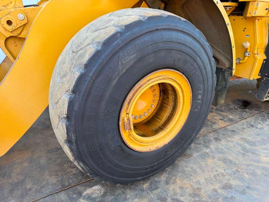 Caterpillar 972M - German Machine / Automatic Greasing Photo 24