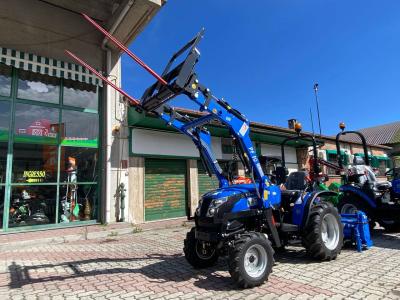 Solis S22 CARICATORE ANTERIORE con FORCA ROTOLONI FIENO PAGLIA sold by Giordano Srl