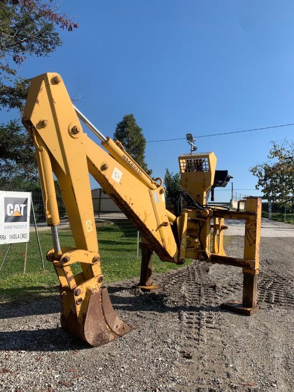 Mazzotti Backhoe Photo 3