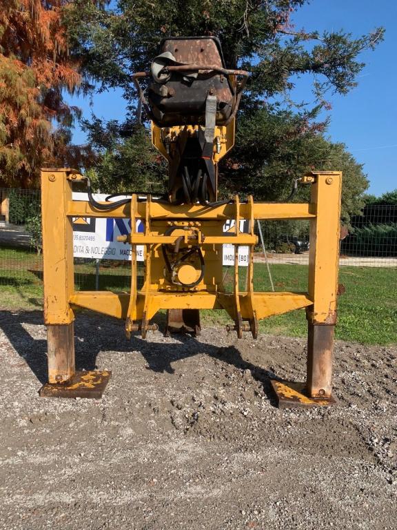 Mazzotti Backhoe Photo 5