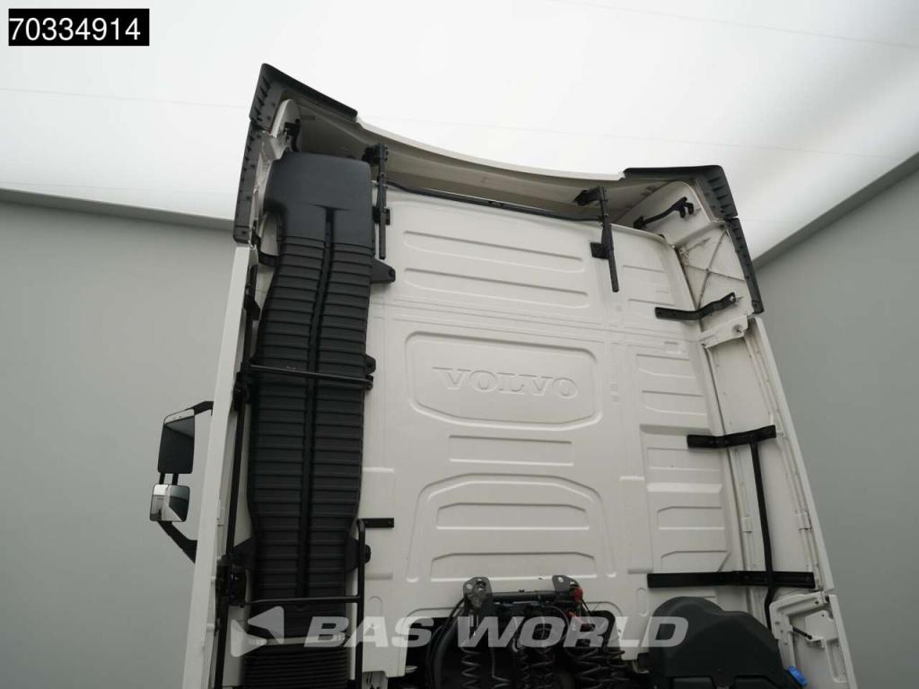 Volvo FH 460 4X2 Globe APK 04-2027 2x Tanks I-ParkCool Photo 17