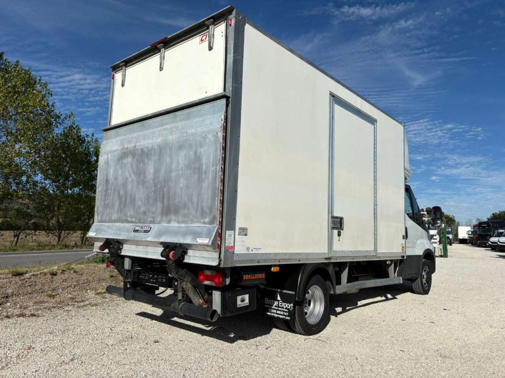 Iveco DAILY 35C14 furgonato con sponda EURO 6 Photo 9