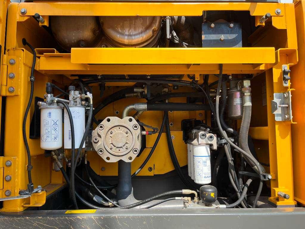 Volvo EC380EL - Automatic Greasing / Quick Coupler Photo 25