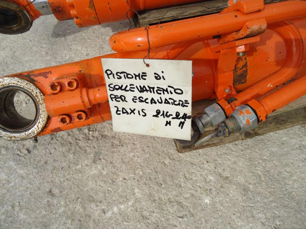 Lifting piston for Hitachi ZAXIS 210N-240N Photo 1