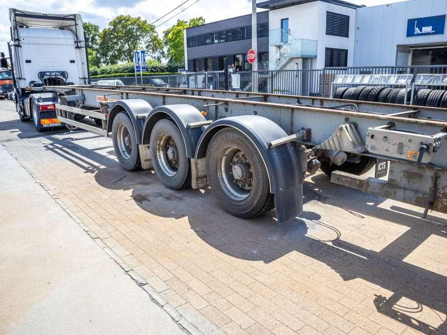 Fruehauf CONTAINERCHASSIS 40' Photo 5