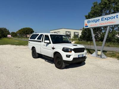 Mahindra 4X4 HARD TOP sold by Bridge Export Srl