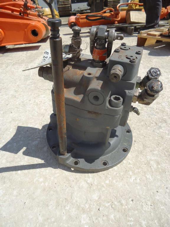 Turntable rotation motor for Fiat Kobelco E215 - 235 Photo 1