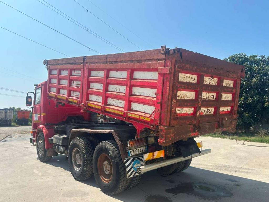 Scania 142 Photo 11