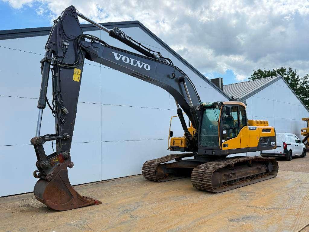 Volvo EC250DL - Hammer Lines / Automatic Greasing Photo 2