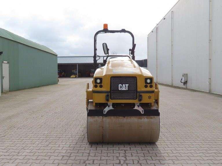 Caterpillar CC4.0 Photo 7