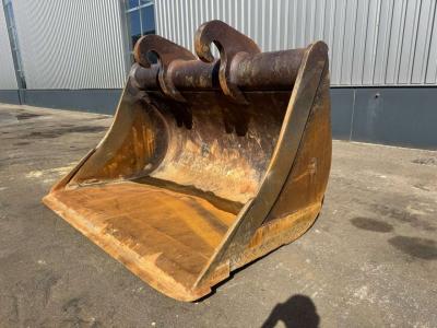 Verachtert Ditch cleaning bucket CW70 sold by Big Machinery