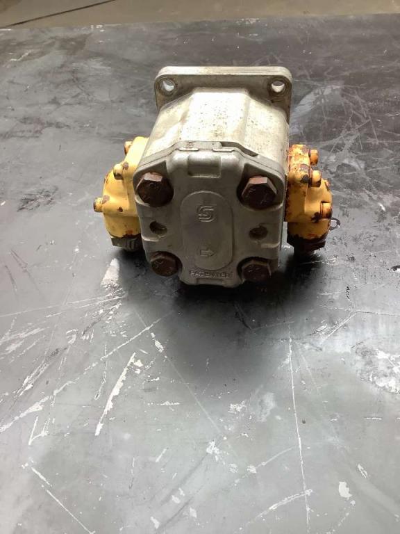 Hydraulic pump for Bitelli BB650 Photo 4
