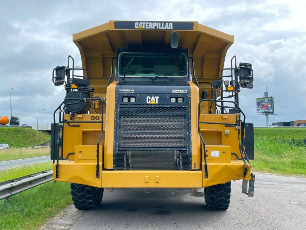 Caterpillar 770G Photo 9