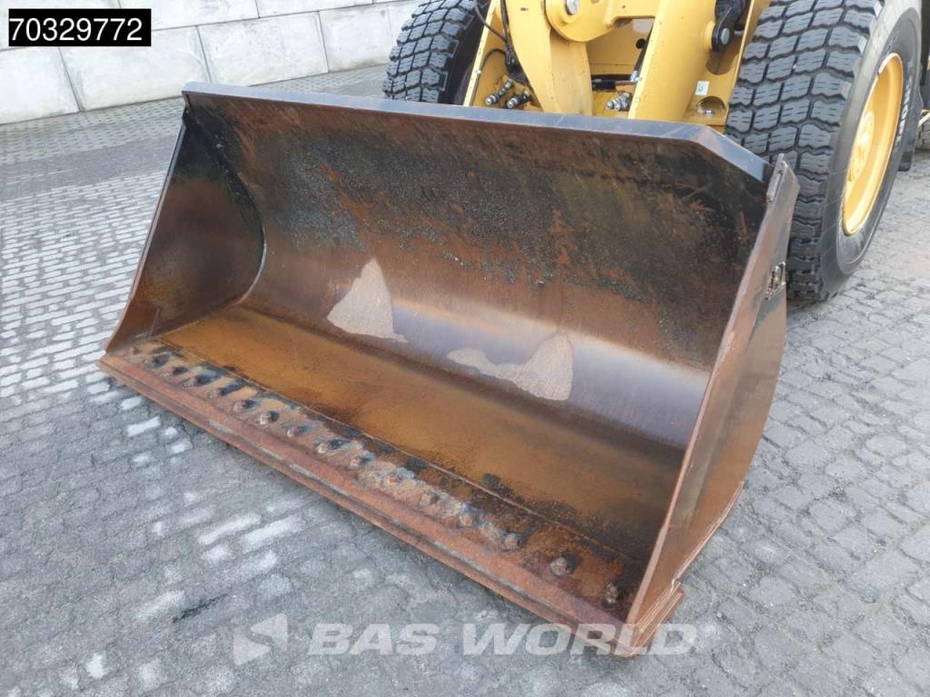 Caterpillar 918 M A/C Photo 16