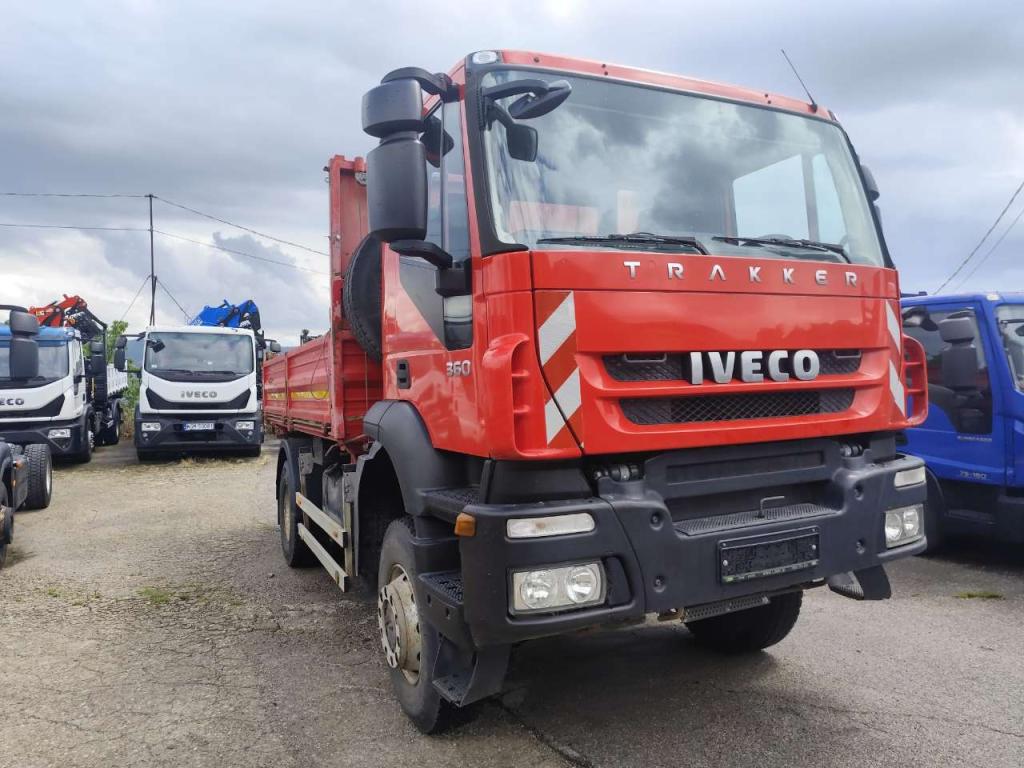 Iveco TRAKKER 190T36 Photo 11