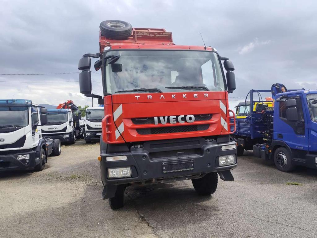 Iveco TRAKKER 190T36 Photo 16
