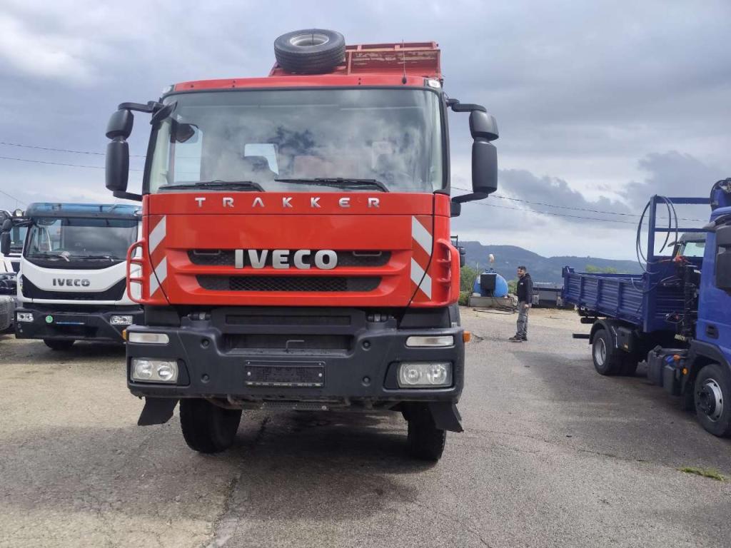 Iveco TRAKKER 190T36 Photo 23