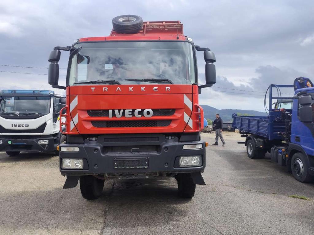 Iveco TRAKKER 190T36 Photo 24