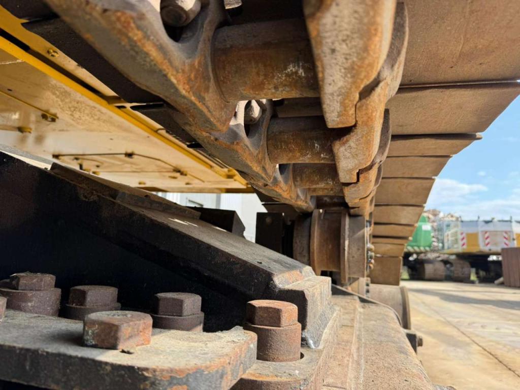 Caterpillar 352F Photo 11