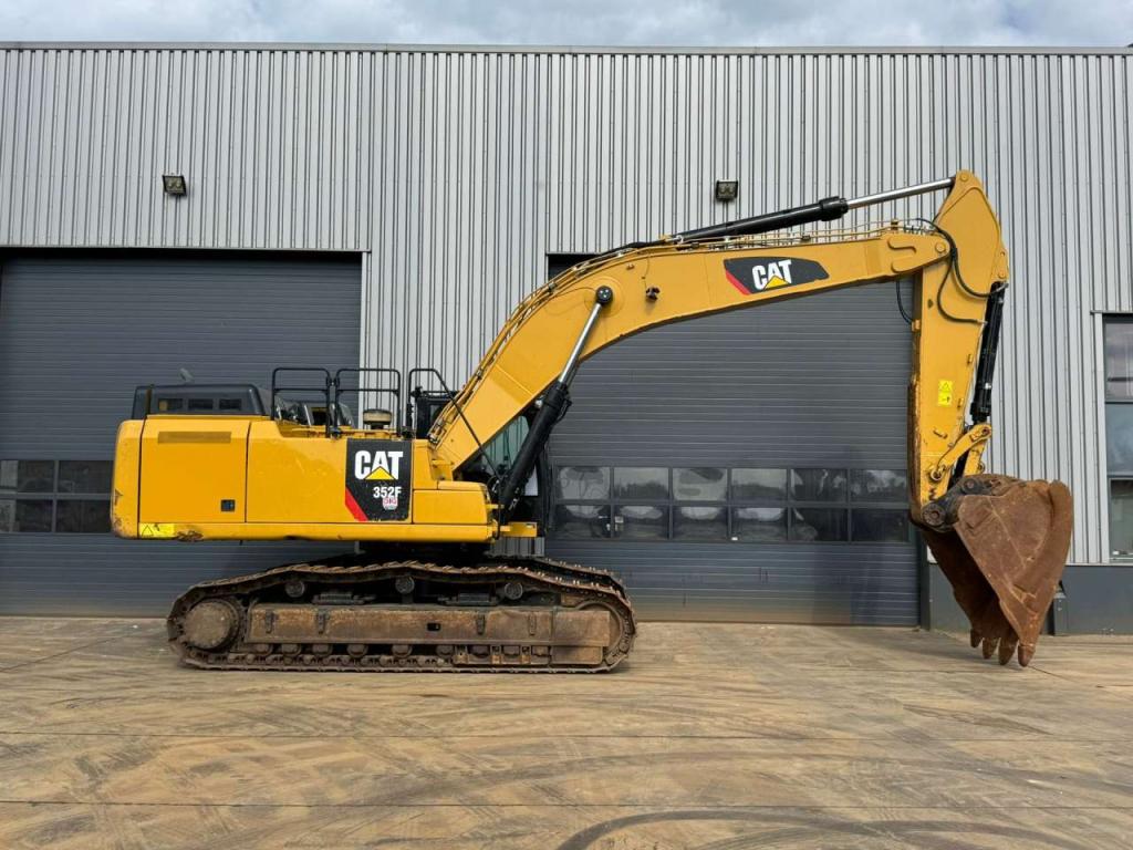 Caterpillar 352F Photo 6