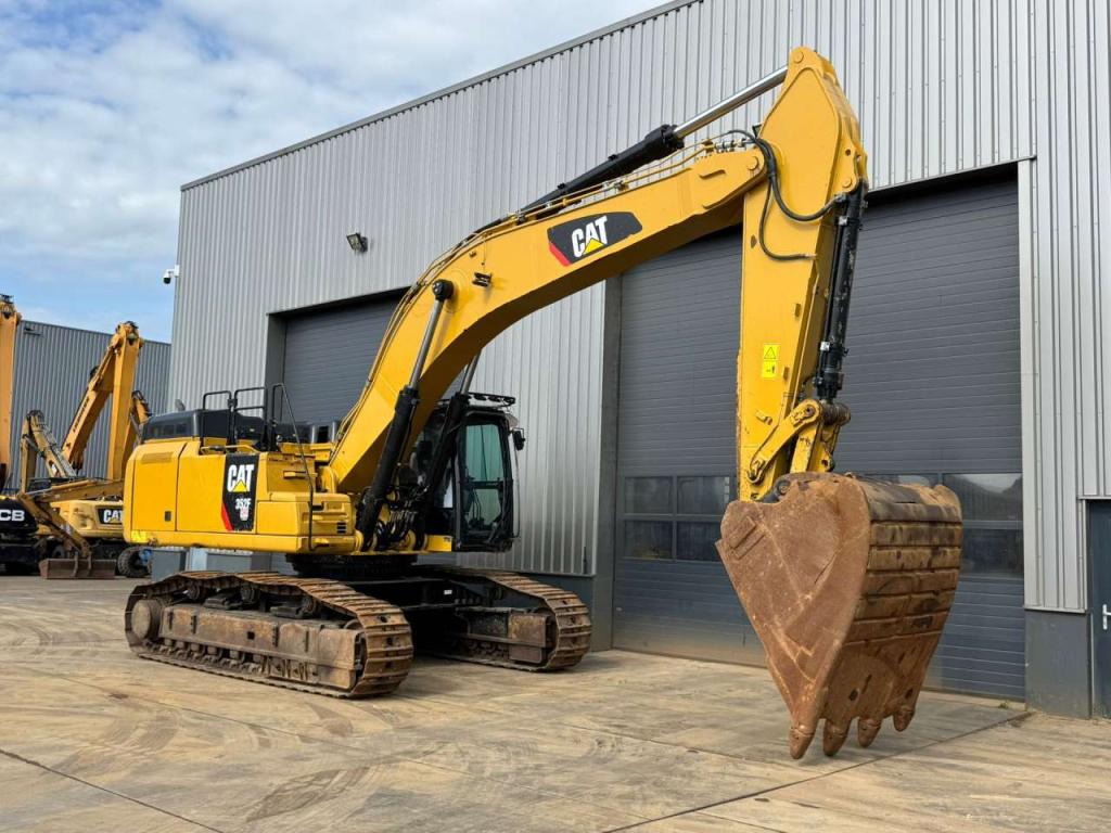 Caterpillar 352F Photo 7