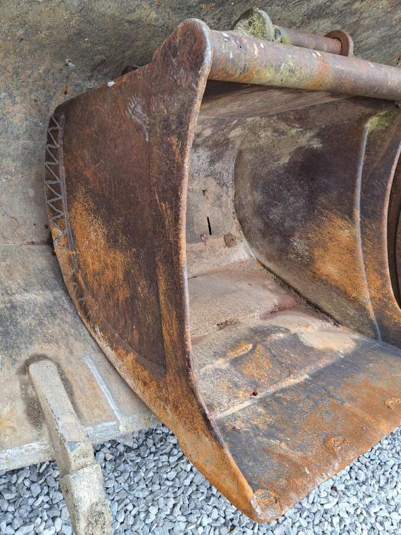 800 mm S50 for 8-13 ton excavators Digging bucket Photo 1