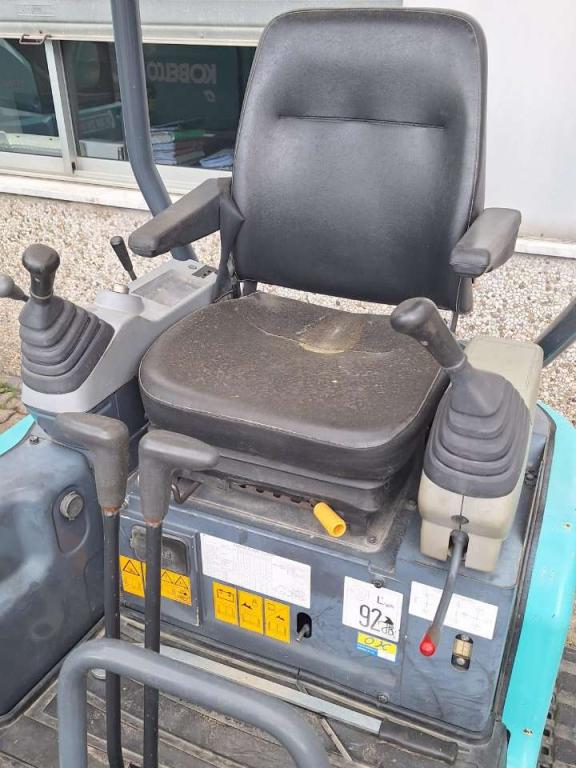 Kobelco SK17 Photo 6